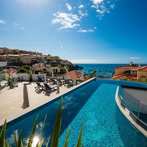 Hotel Pestana Fisherman Village, Câmara de Lobos